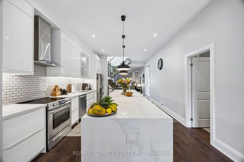 Photo 8 at 42 Ennerdale Road, Fairbank, Toronto
