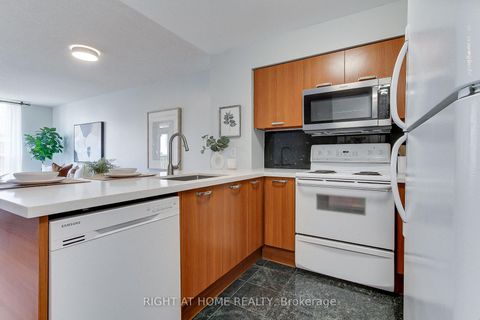 Photo 7 at 907 - 55 Harrison Garden Boulevard, Willowdale East, Toronto