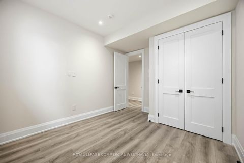 Photo 23 at 98 Charleswood Drive, Clanton Park, Toronto