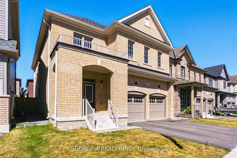 Photo 1 at 376 Danny Wheeler Boulevard, Keswick North, Georgina