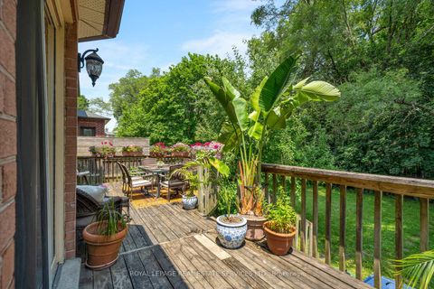 Photo 45 at 33 Lynnhaven Road, Lawrence, Toronto