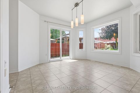 Photo 15 at 28 Hawkins Drive, Ardagh, Barrie