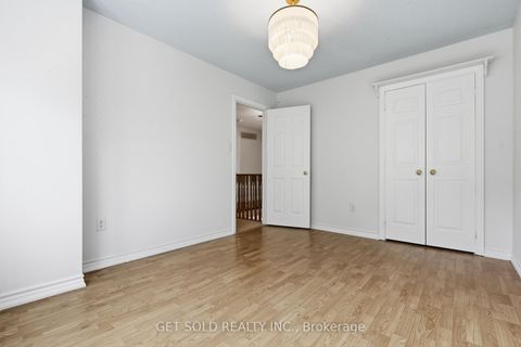 Photo 23 at 28 Hawkins Drive, Ardagh, Barrie