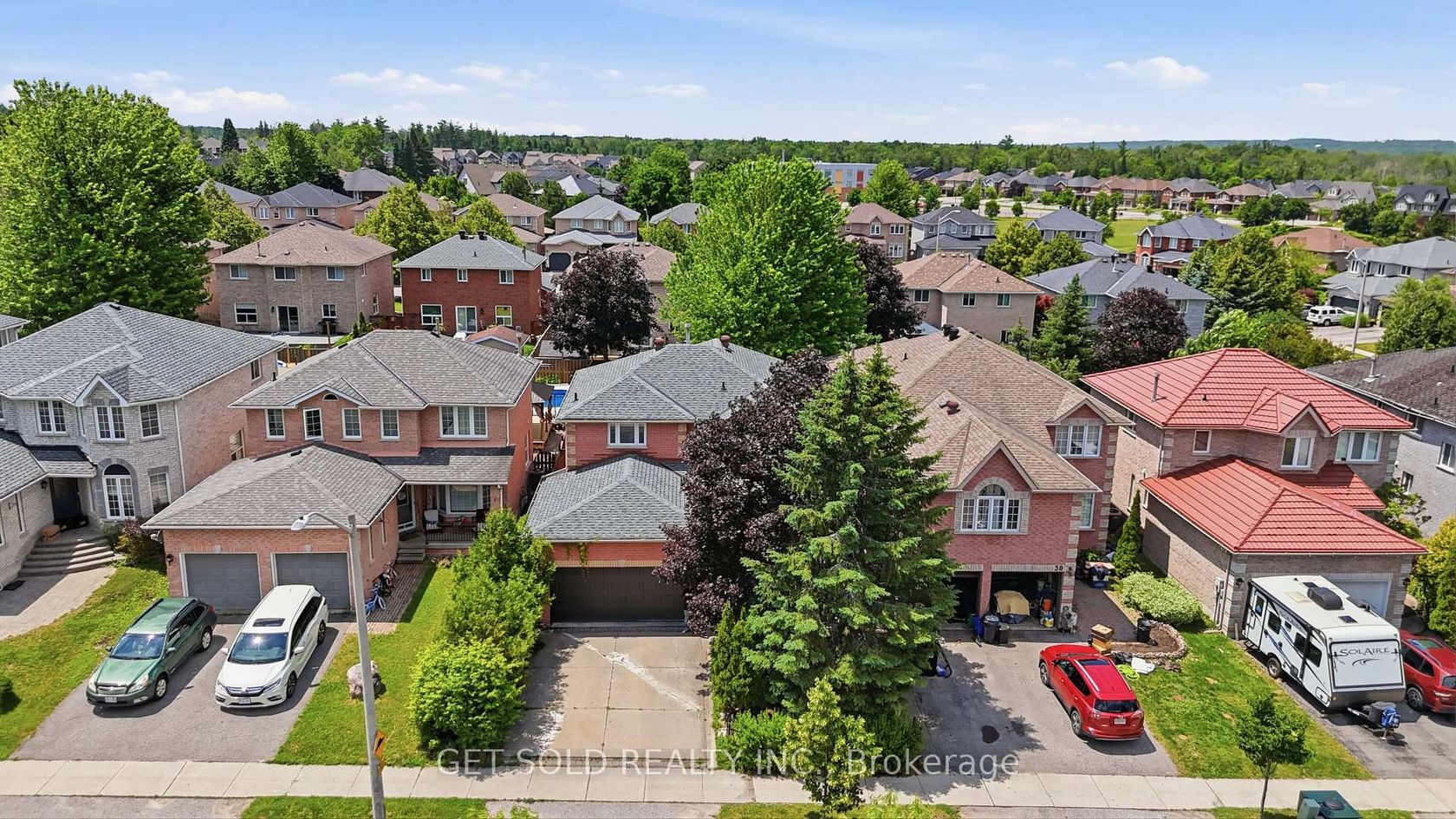 28 Hawkins Drive, Ardagh, Barrie photo number 2