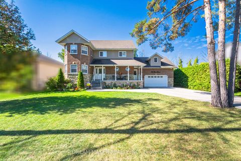 Photo 1 at 756 Third Avenue, Historic Lakeshore Communities, Georgina