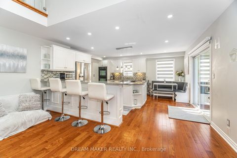 Photo 12 at 756 Third Avenue, Historic Lakeshore Communities, Georgina
