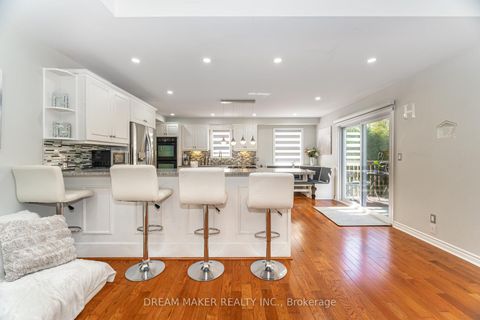 Photo 13 at 756 Third Avenue, Historic Lakeshore Communities, Georgina