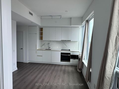 Photo 3 at 2615 - 8 WELLESLEY Street W, Bay Street Corridor, Toronto