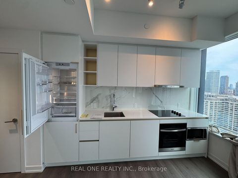 Photo 4 at 2615 - 8 WELLESLEY Street W, Bay Street Corridor, Toronto