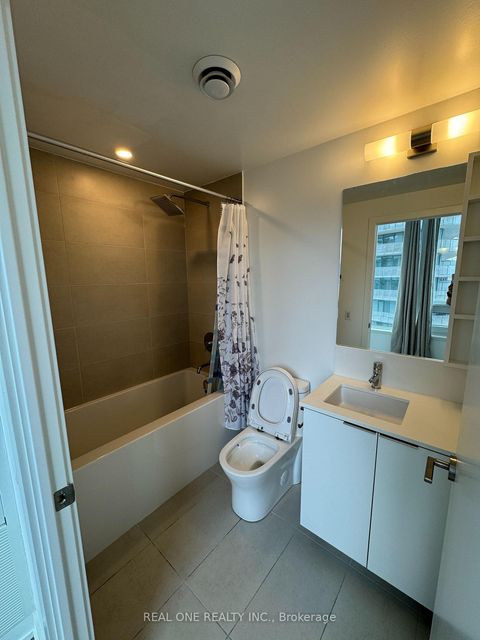 Photo 8 at 2615 - 8 WELLESLEY Street W, Bay Street Corridor, Toronto