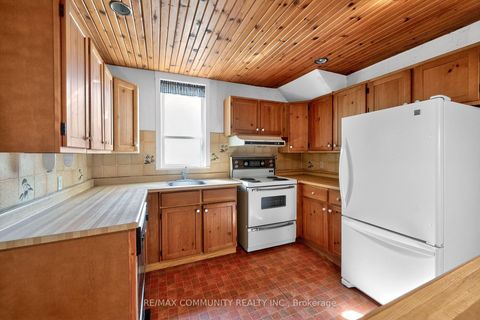 Photo 4 at 28 Queen Street, Cookstown, Innisfil