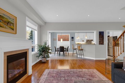 Photo 11 at 5 Magna Carta Road, Shore, Barrie