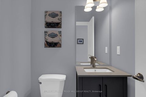 Photo 12 at 5 Magna Carta Road, Shore, Barrie