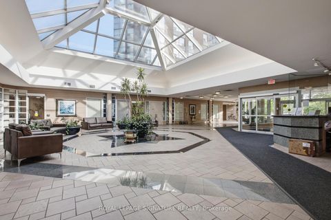 Photo 1 at 301 - 7 Concorde Place, Don Mills, Toronto