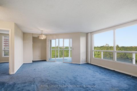 Photo 5 at 301 - 7 Concorde Place, Don Mills, Toronto