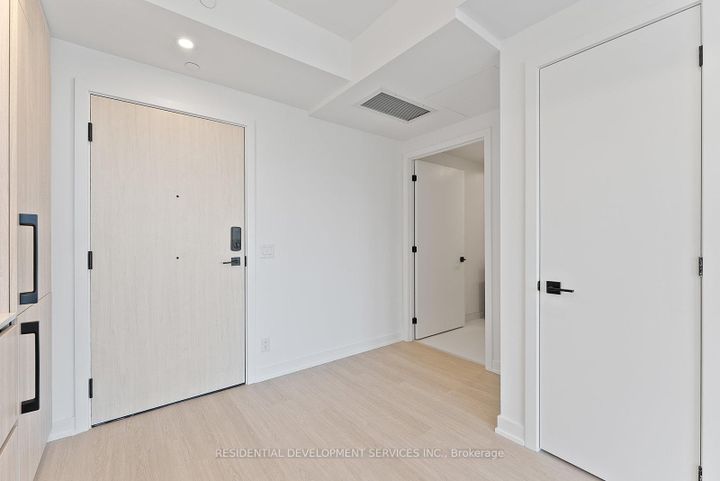 Photo 21 at 1111 - 699 Sheppard Avenue E, Bayview Village, Toronto