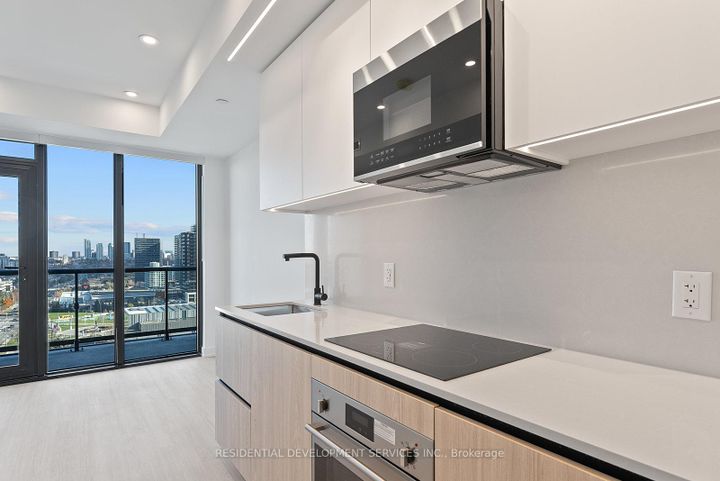 Photo 26 at 1111 - 699 Sheppard Avenue E, Bayview Village, Toronto
