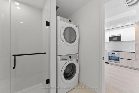 Photo 25 at 1111 - 699 Sheppard Avenue E, Bayview Village, Toronto