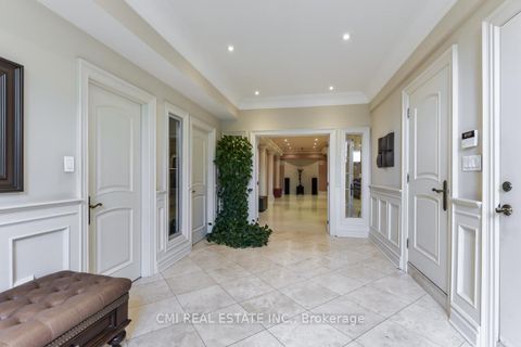 Photo 18 at 776 Woodland Acres Crescent, Rural Vaughan, Vaughan