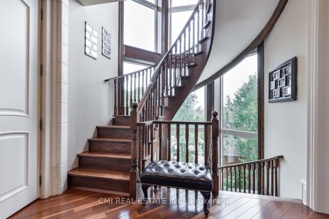 Photo 28 at 776 Woodland Acres Crescent, Rural Vaughan, Vaughan