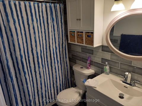 Photo 15 at 806 - 390 Dixon Road, The Westway, Toronto