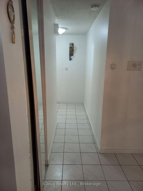 Photo 16 at 806 - 390 Dixon Road, The Westway, Toronto