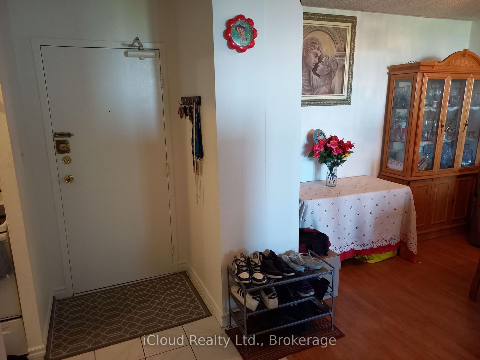 806 - 390 Dixon Road, The Westway, Toronto photo number 2