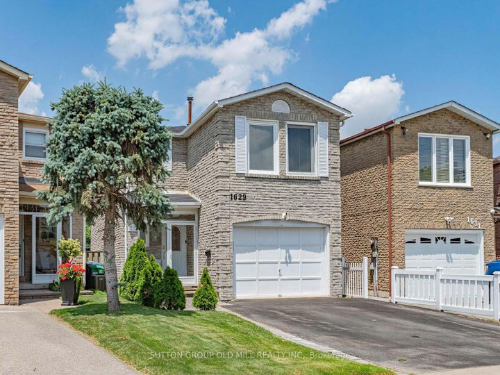 Photo 1 at 1629 Dewberry Crescent, Rathwood, Mississauga