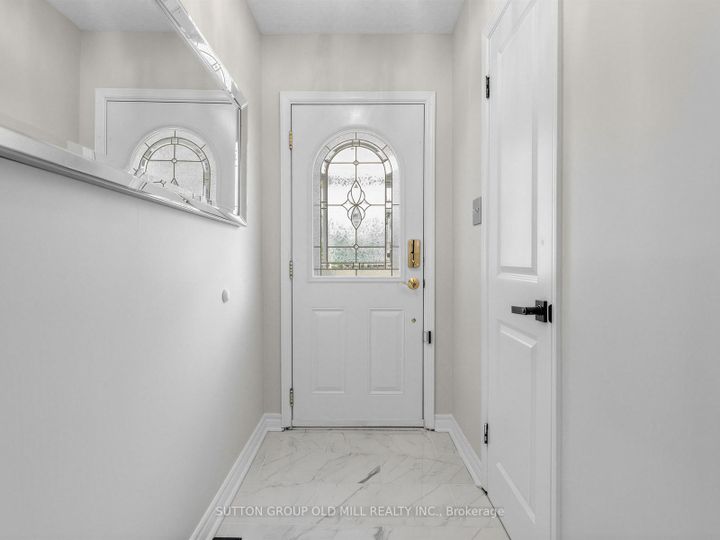 Photo 3 at 1629 Dewberry Crescent, Rathwood, Mississauga