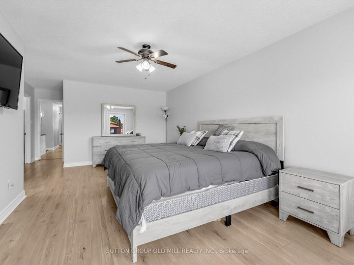 Photo 16 at 1629 Dewberry Crescent, Rathwood, Mississauga