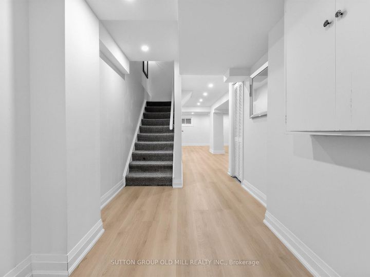 Photo 23 at 1629 Dewberry Crescent, Rathwood, Mississauga