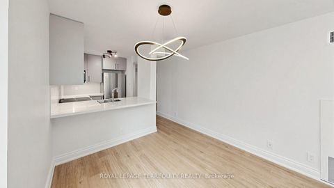 Photo 1 at 220 - 92 King Street E, Yonge Corridor, Toronto
