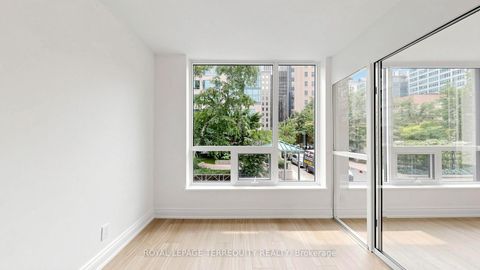 Photo 19 at 220 - 92 King Street E, Yonge Corridor, Toronto