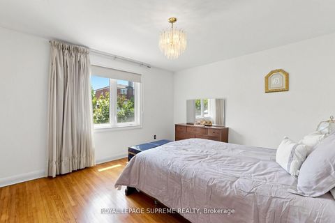 Photo 16 at 243 Epsom Downs Drive, CFB, Toronto