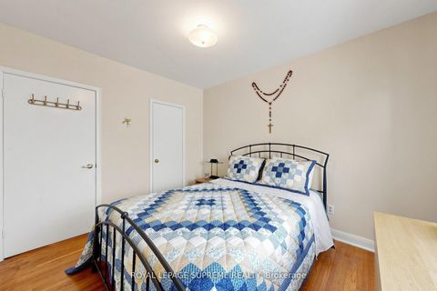 Photo 22 at 243 Epsom Downs Drive, CFB, Toronto