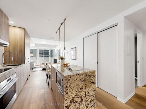 Photo 11 at 6608 - 1 bloor Street E, Yonge Corridor, Toronto