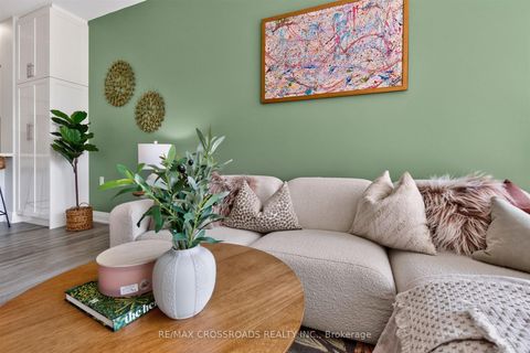 Photo 13 at 183 - 650 Lawrence Avenue W, Lawrence, Toronto