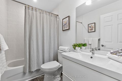 Photo 20 at 183 - 650 Lawrence Avenue W, Lawrence, Toronto
