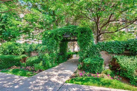 Photo 26 at 183 - 650 Lawrence Avenue W, Lawrence, Toronto