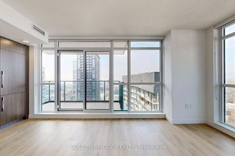 Photo 9 at 4611 - 38 Widmer Street, Waterfront Communities C1, Toronto