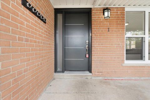 Photo 3 at 1 Judhaven Road, Beaumonde Heights, Toronto