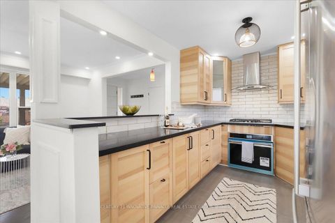 Photo 10 at 1 Judhaven Road, Beaumonde Heights, Toronto