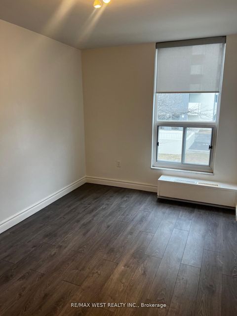 Photo 20 at 202 - 130 Neptune Drive, Lawrence, Toronto