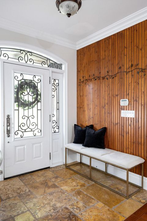 Photo 4 at 127 Sultana Avenue, Lawrence, Toronto