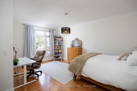 Photo 28 at 127 Sultana Avenue, Lawrence, Toronto