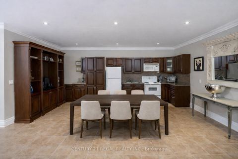 Photo 31 at 127 Sultana Avenue, Lawrence, Toronto