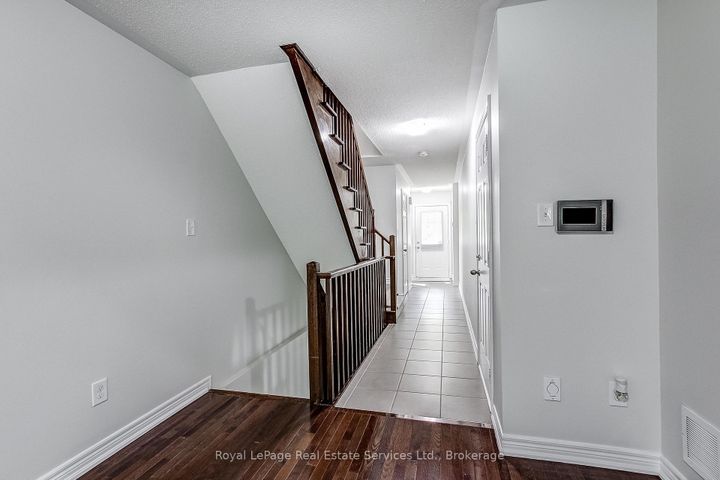 Photo 7 at 22 - 233 Duskywing Way, BR Bronte, Oakville