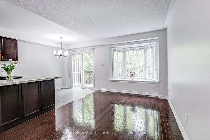Photo 9 at 22 - 233 Duskywing Way, BR Bronte, Oakville