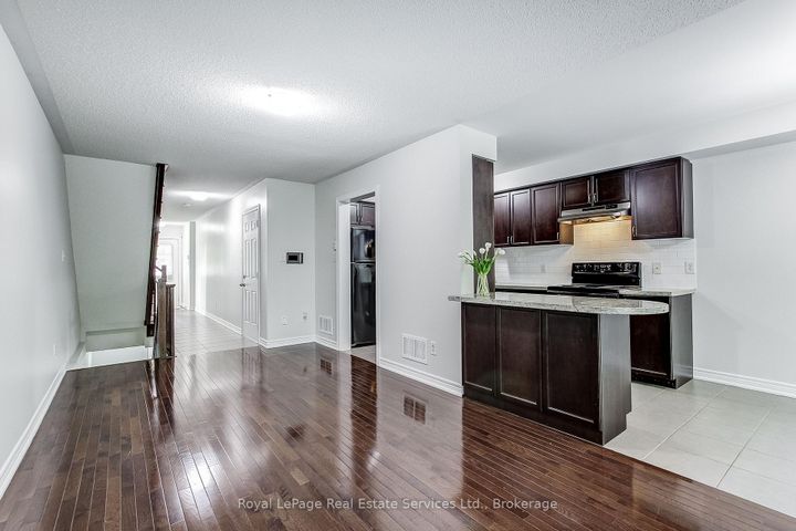 Photo 12 at 22 - 233 Duskywing Way, BR Bronte, Oakville