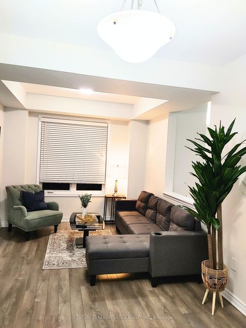 Photo 20 at 5 Fusilier Drive, Birchmount, Toronto